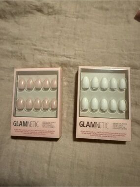 GLAMnetic Press-On Nails Set — Pink and White